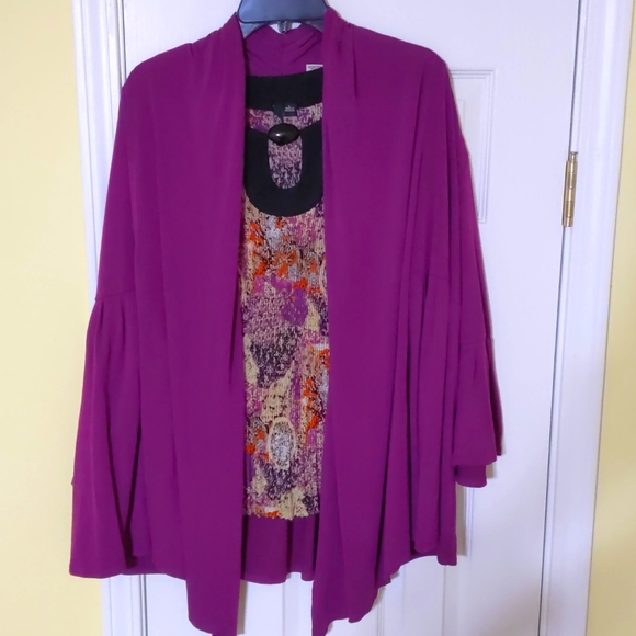 Kim Rogers/Essentials by Milano both sz lg - Picture 1 of 4